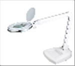 MAGNI Bordlampe Magnifying large, hvid på fod